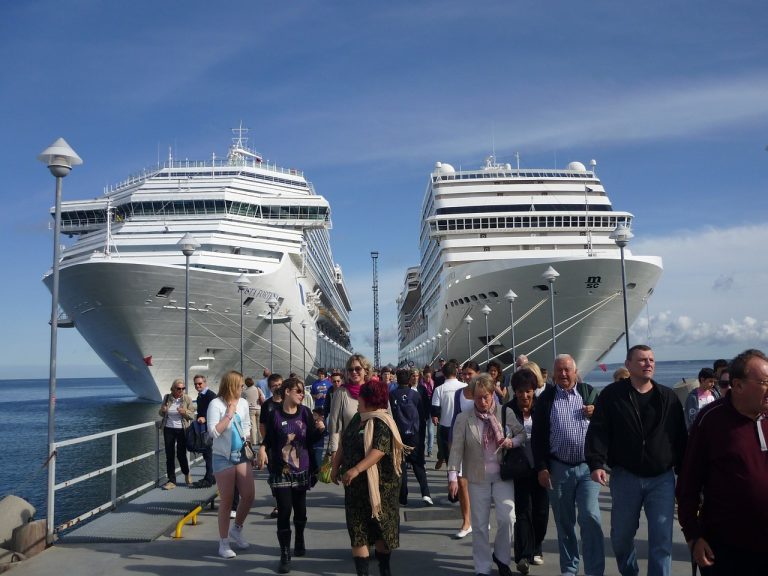 Nuestra Aventura en Crucero por el Mediterráneo: Guía con Experiencias Reales y Consejos 2025